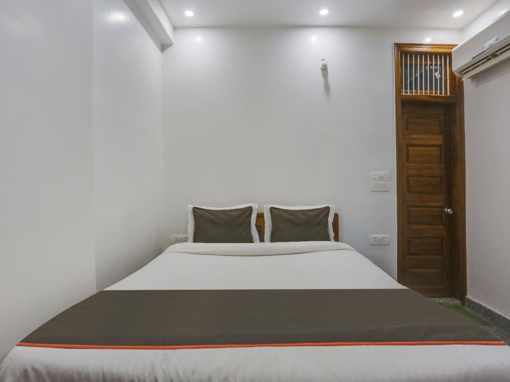 Collection O Sagar Inn Gurgaon Buitenkant foto